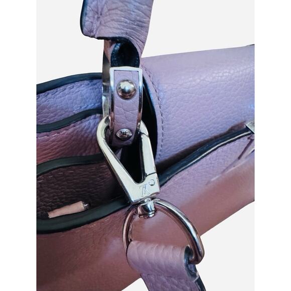 Louis Vuitton Petale Taurillon Leather Capucines MM Bag - Picture 3 of 14